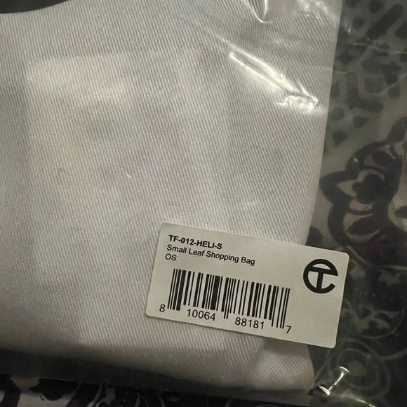 Telfar Small Leaf Bag - Picture 7 of 7